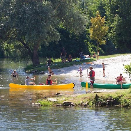 Camping Le Pressoir Petit-Palais-et-Cornemps 외부 사진